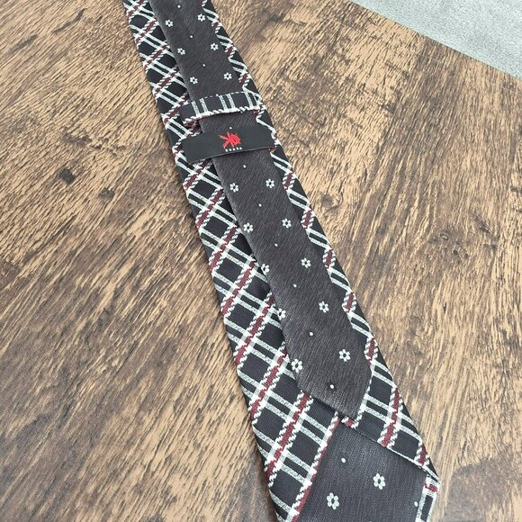 Egara Neck Tie 100% Silk Black Red White Plaid Grey Floral Designer Unique Gift - Picture 9 of 12